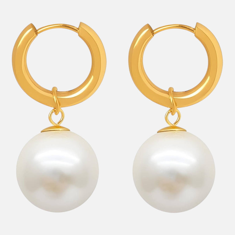 Pearly Kiss Earrings - 18k Gold Plated (Pre-Order)