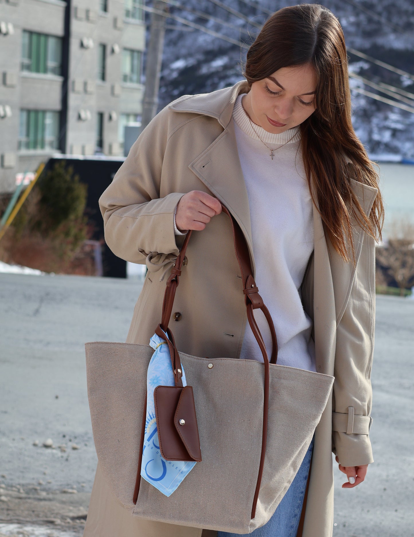 Soleil Bag | Champagne Sand with Bronze Hardware